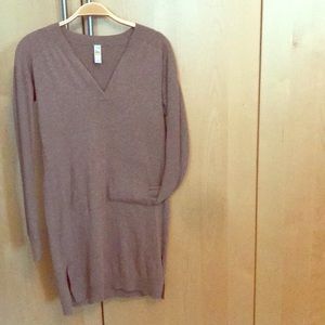 Lolë Knit Tunic/sweater dress with pouch pocket